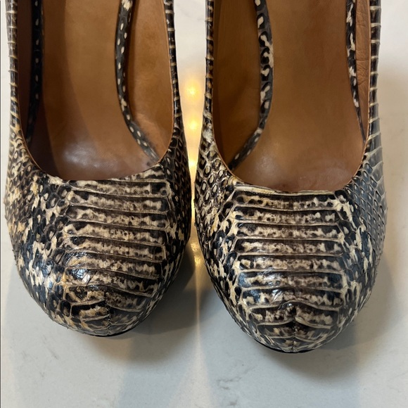 L.A.M.B. Snakeskin Patterned Heels in Black and Brown - Picture 4 of 5